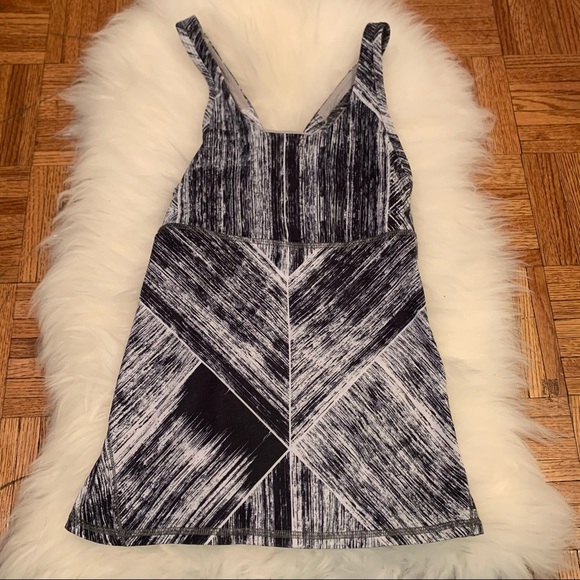 Lululemon Crossback Tank - Picture 3 of 8